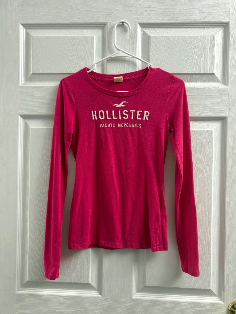 Women's Hollister Y2K Long Sleeve Pink T-Shirt